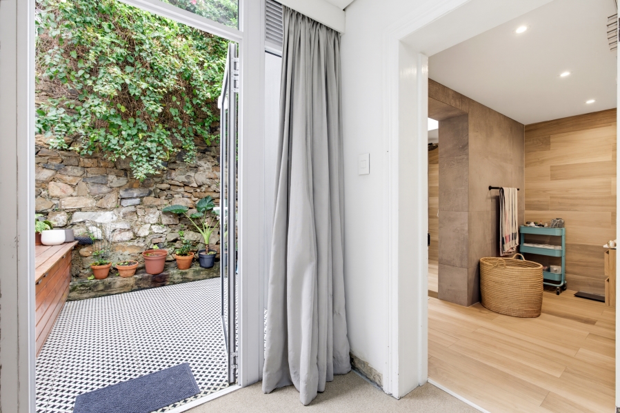 2 Bedroom Property for Sale in De Waterkant Western Cape